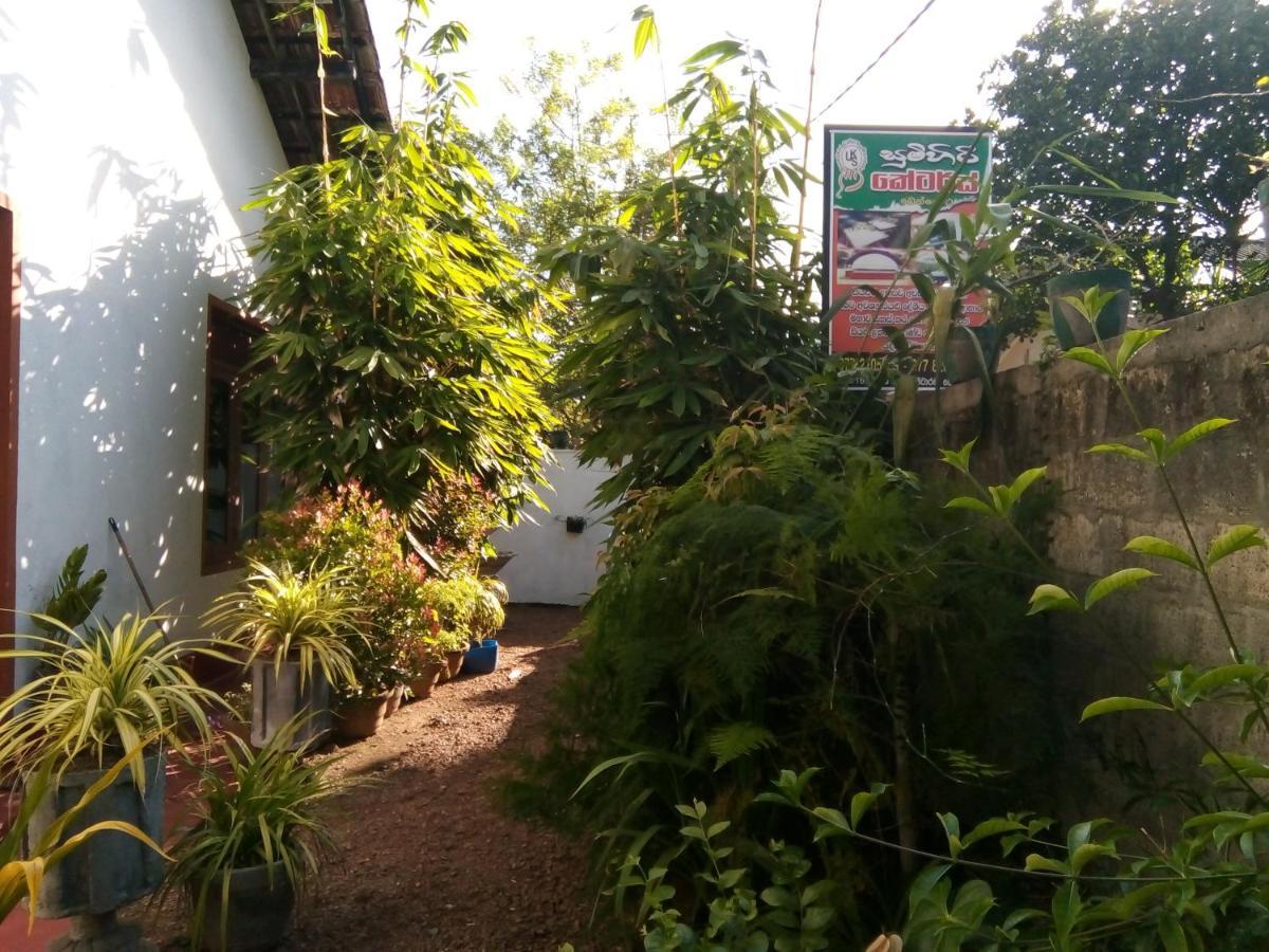 Sisila Villa Bentota Extérieur photo